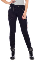 WD354 Jean tube féminin avec sac de chargement, rivets et patchs en ajustement slim