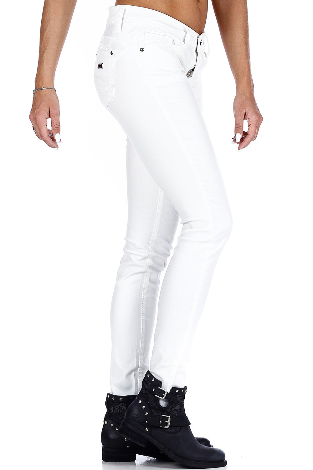 WD297 Women Slim Fit Jeans with Basic