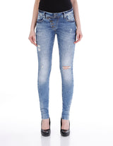 WD214 Jeans de ajuste delgado de mujeres en el look casual usado