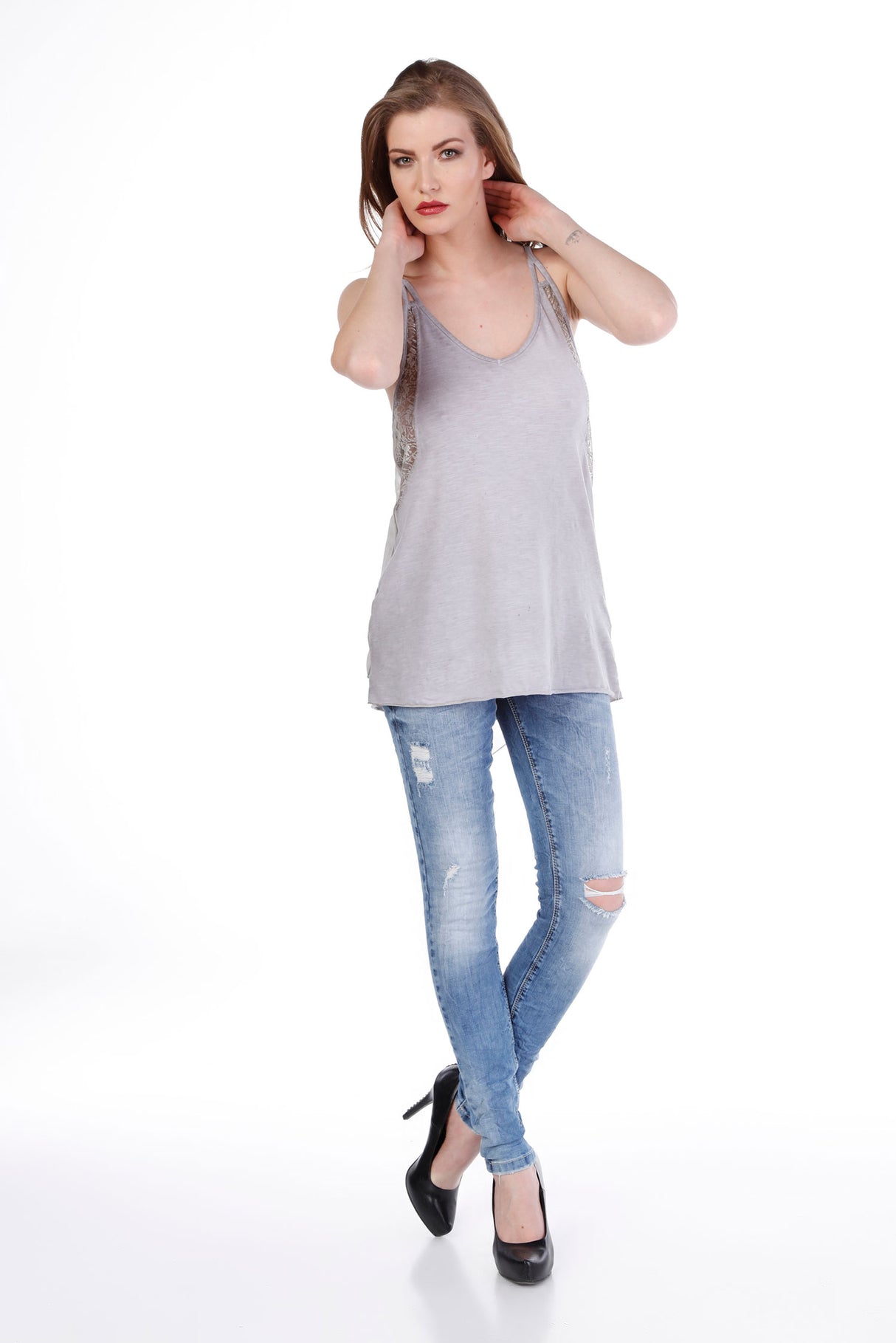 WD214 Jeans de ajuste delgado de mujeres en el look casual usado