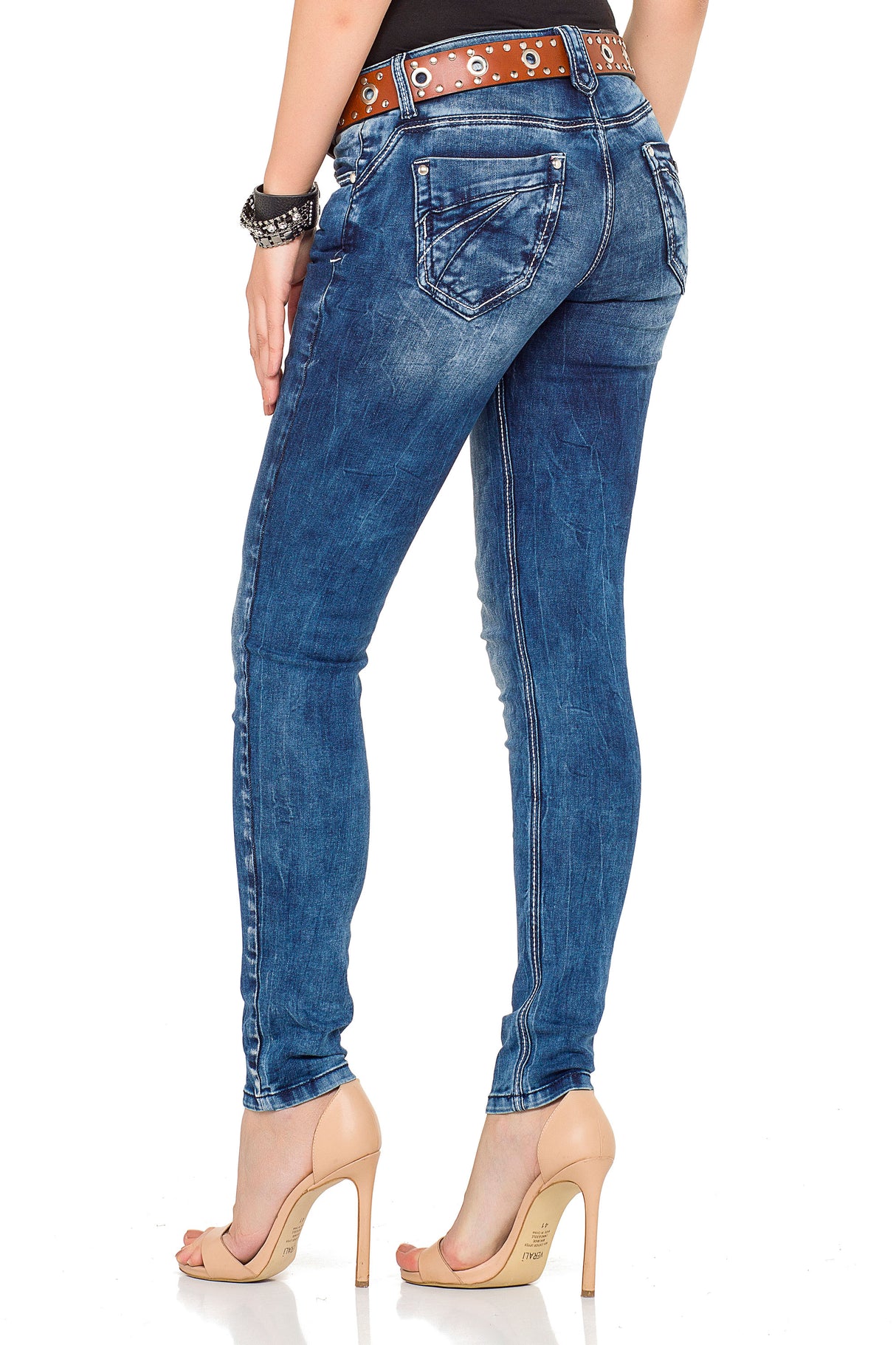 WD286 Women's Slim-Fit Jeans with a cool washing Straight Fit