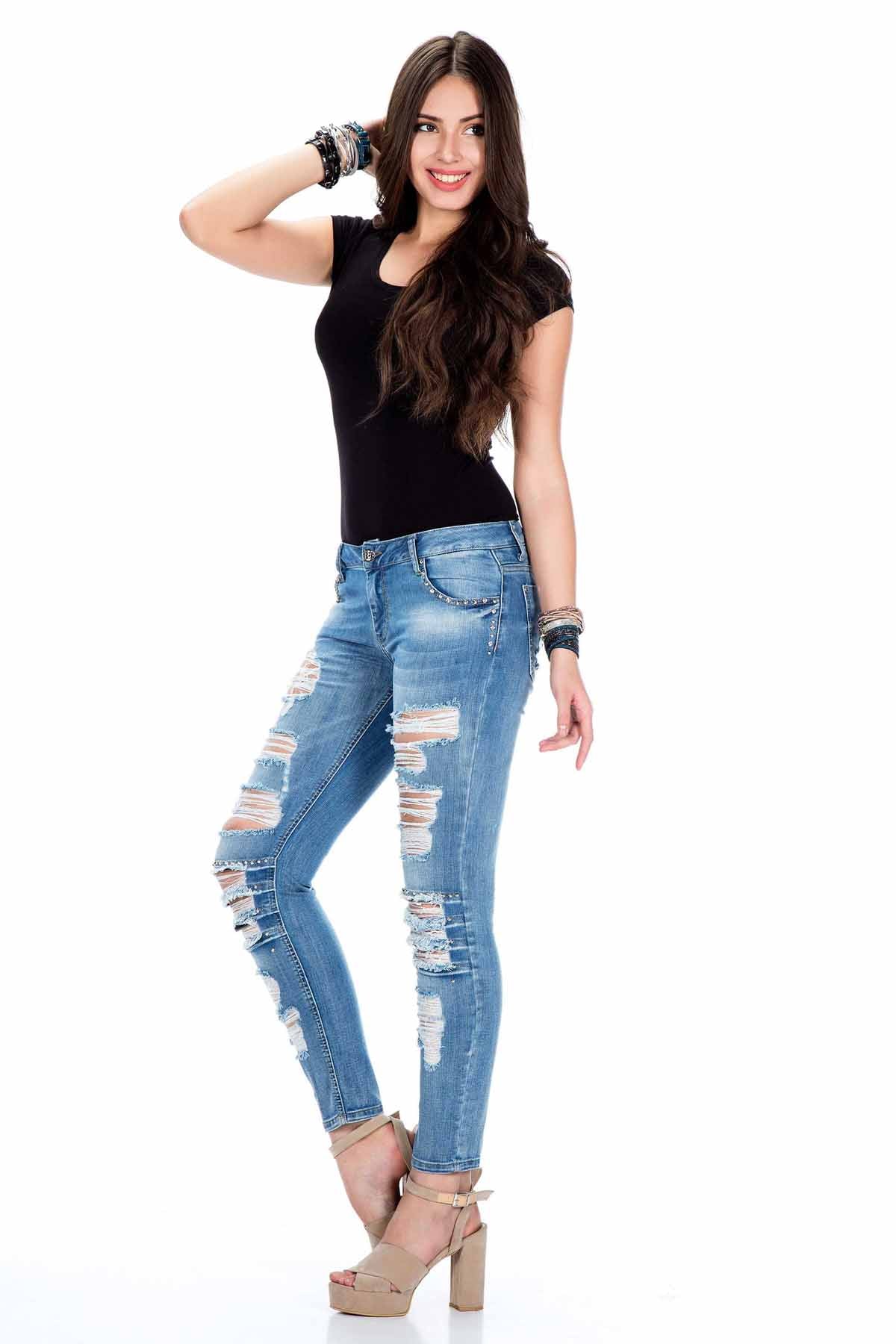 WD327 Femmes Slim-Fit Jeans dans un look détruit à la mode