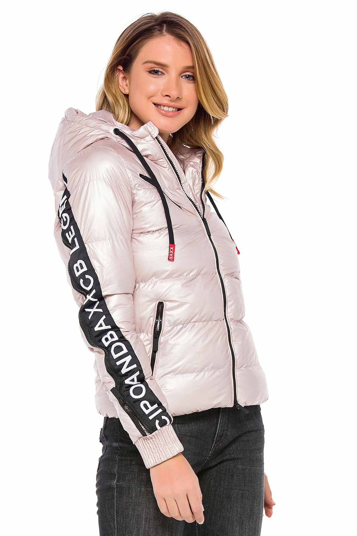 WM109 women's winter jacket with a warming hood