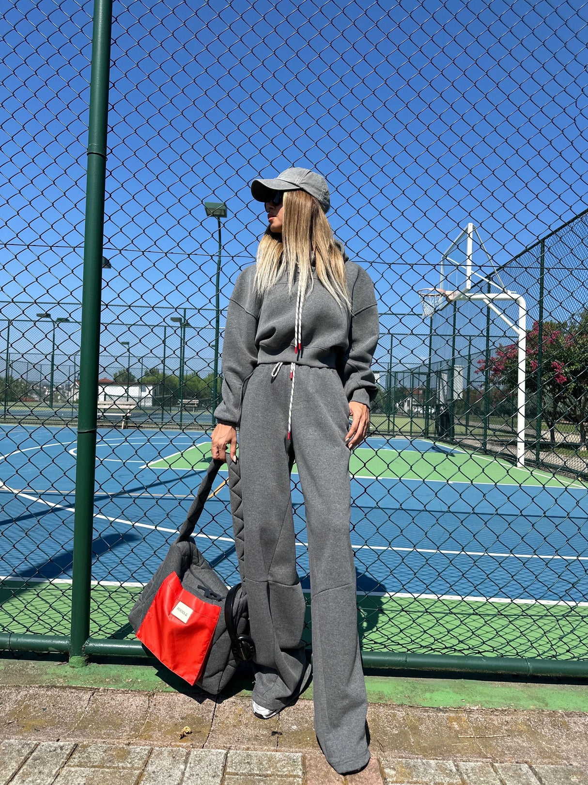 WLR154 DAMEN JOGGING SUIT