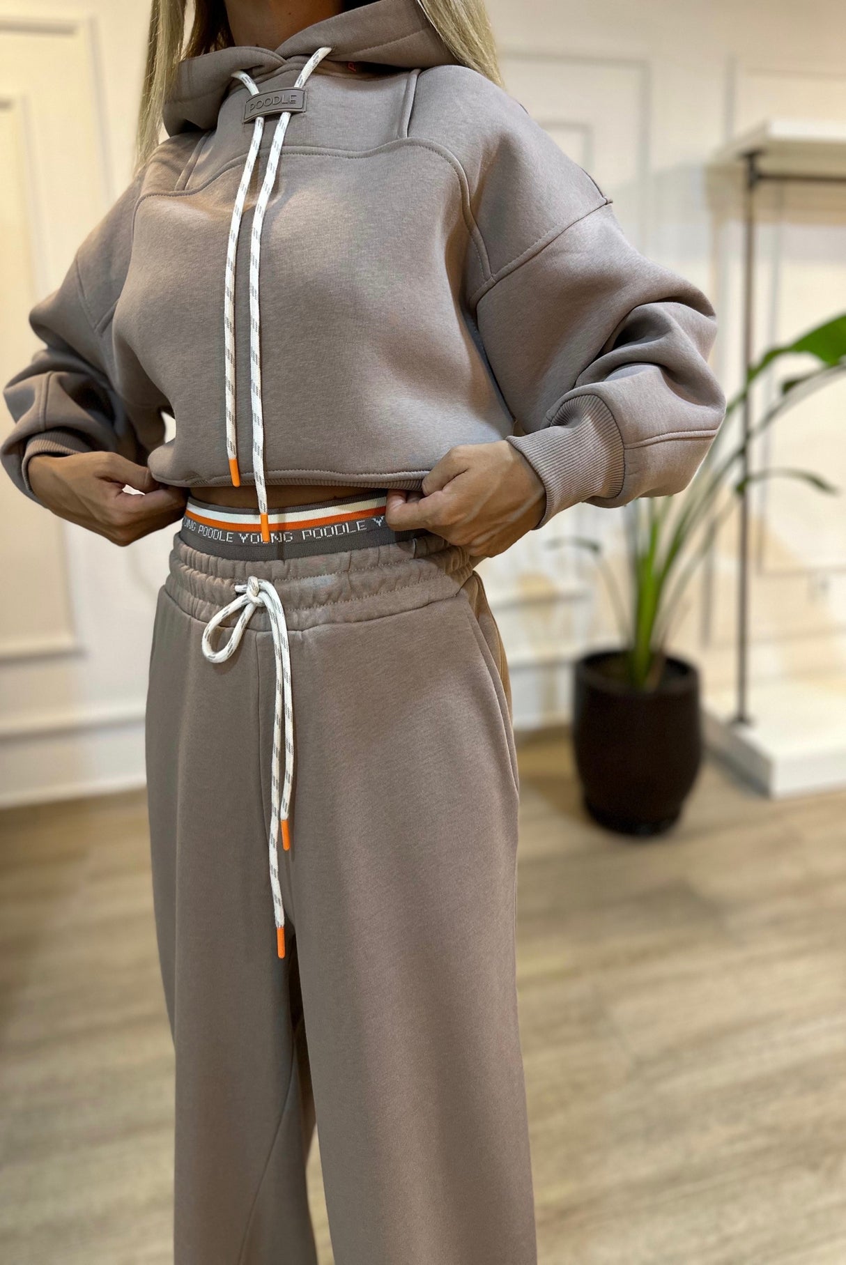 WLR154 DAMEN JOGGING SUIT