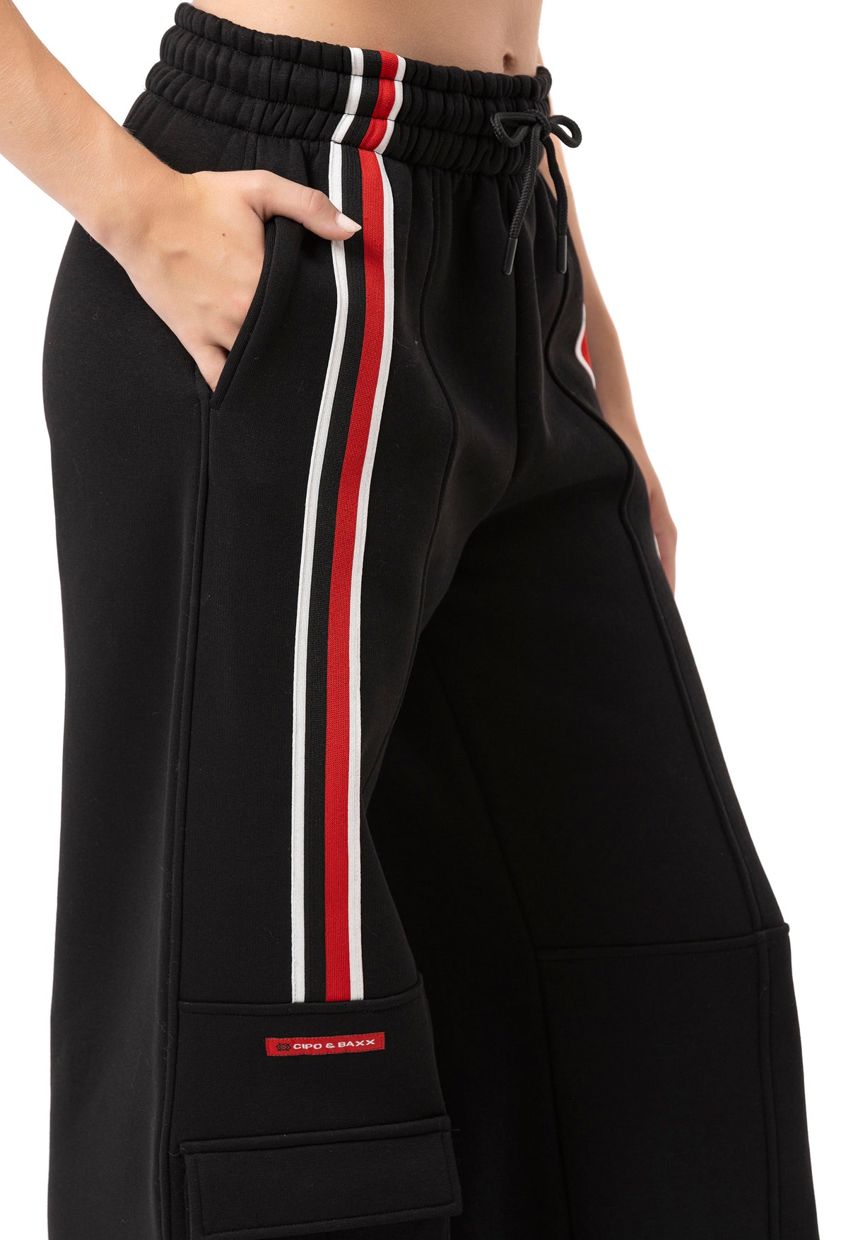 WR155 Kobiety spodnie dresowe – miejski styl i komfort