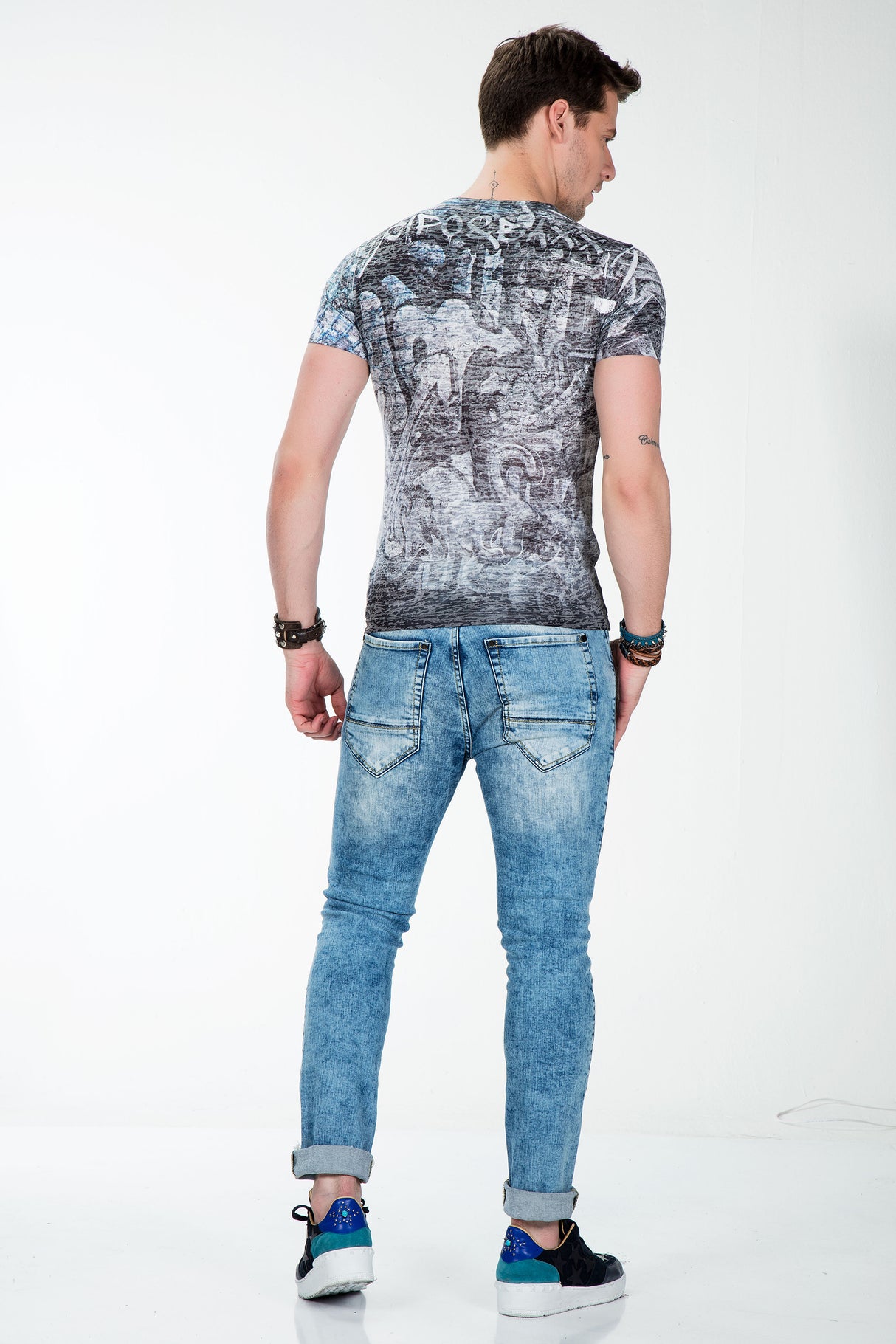 CT438 T-shirt Maschile Taglio Slim Fit