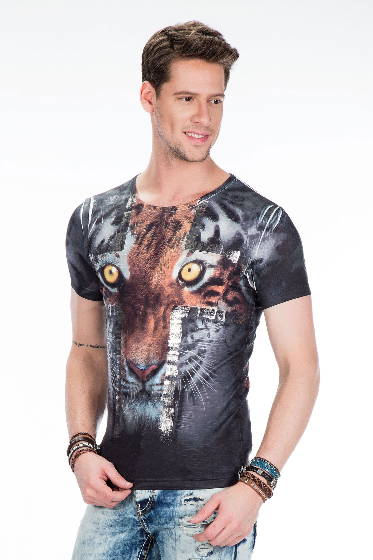 CT389 CAMISETA HOMBRE