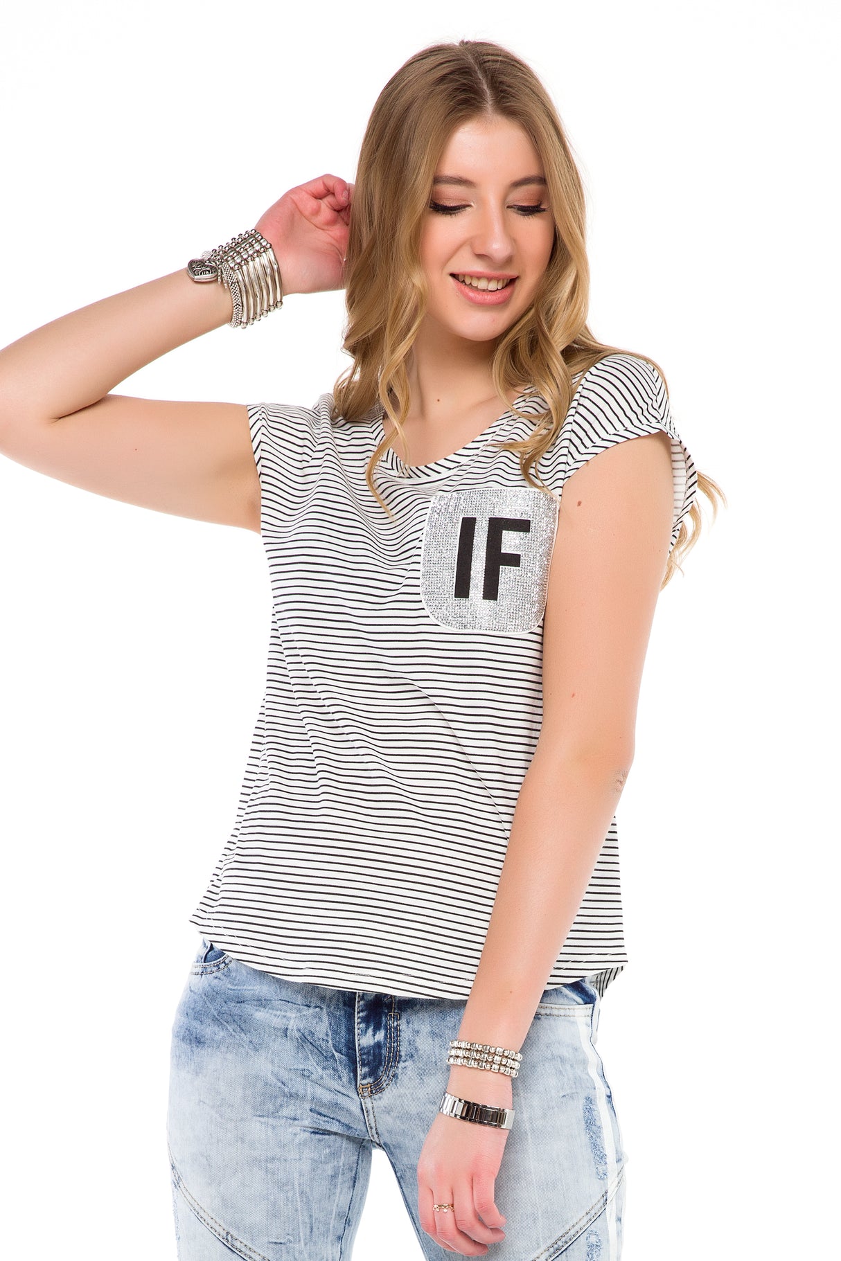 WT244 women's t-shirt with fashionable glitter appliqué