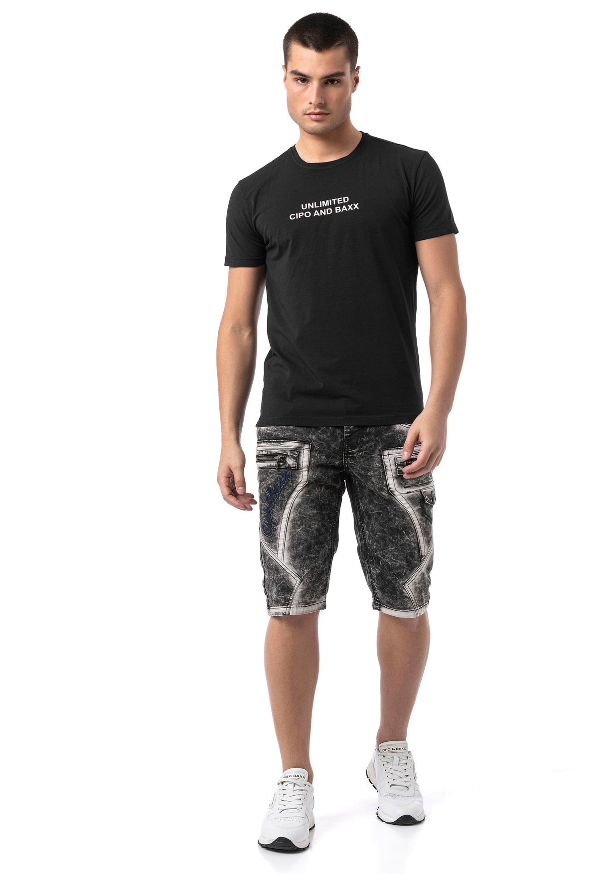 CT827-Men's T-Shirt with Crew Neck in Regular Fit