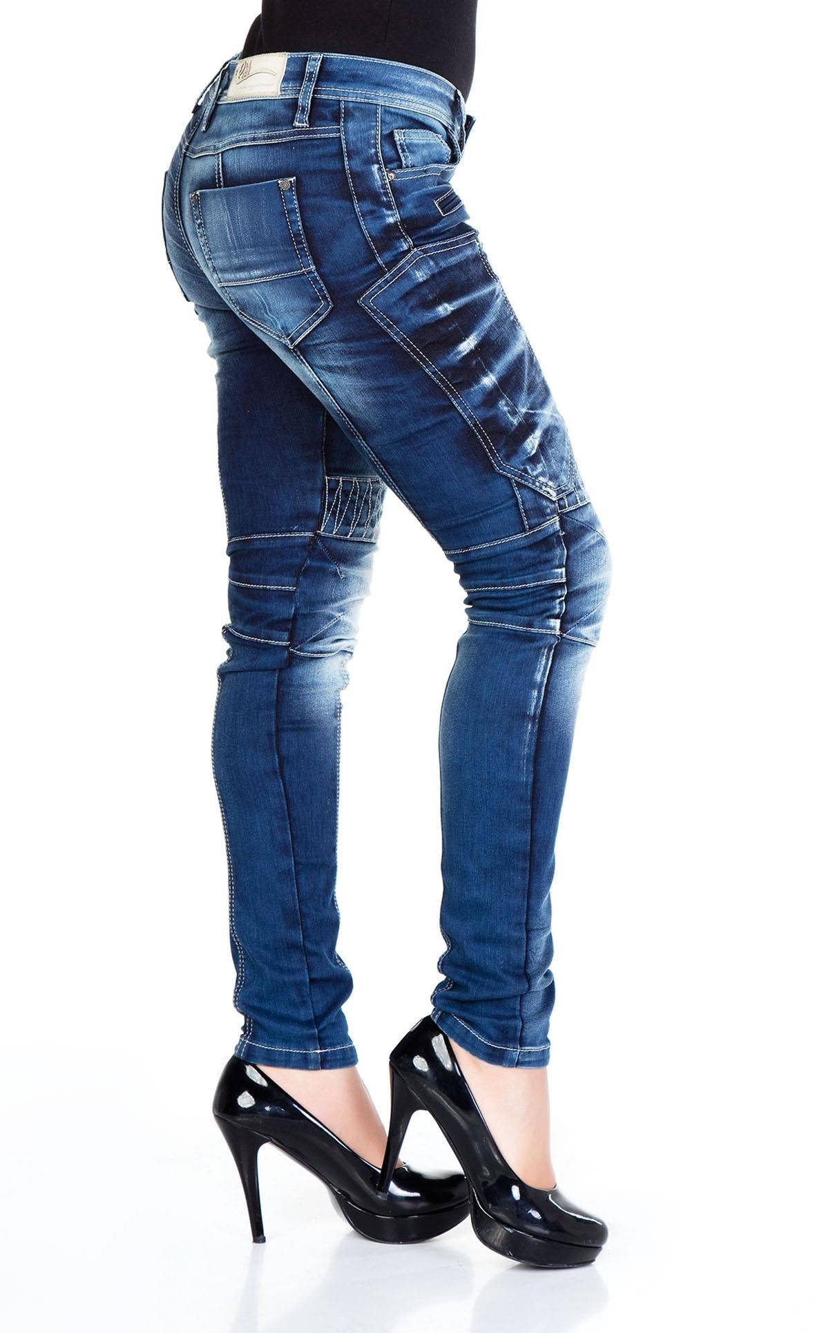 WD255 Jeans confortables pour femmes dans un style de motard en slim ajustement