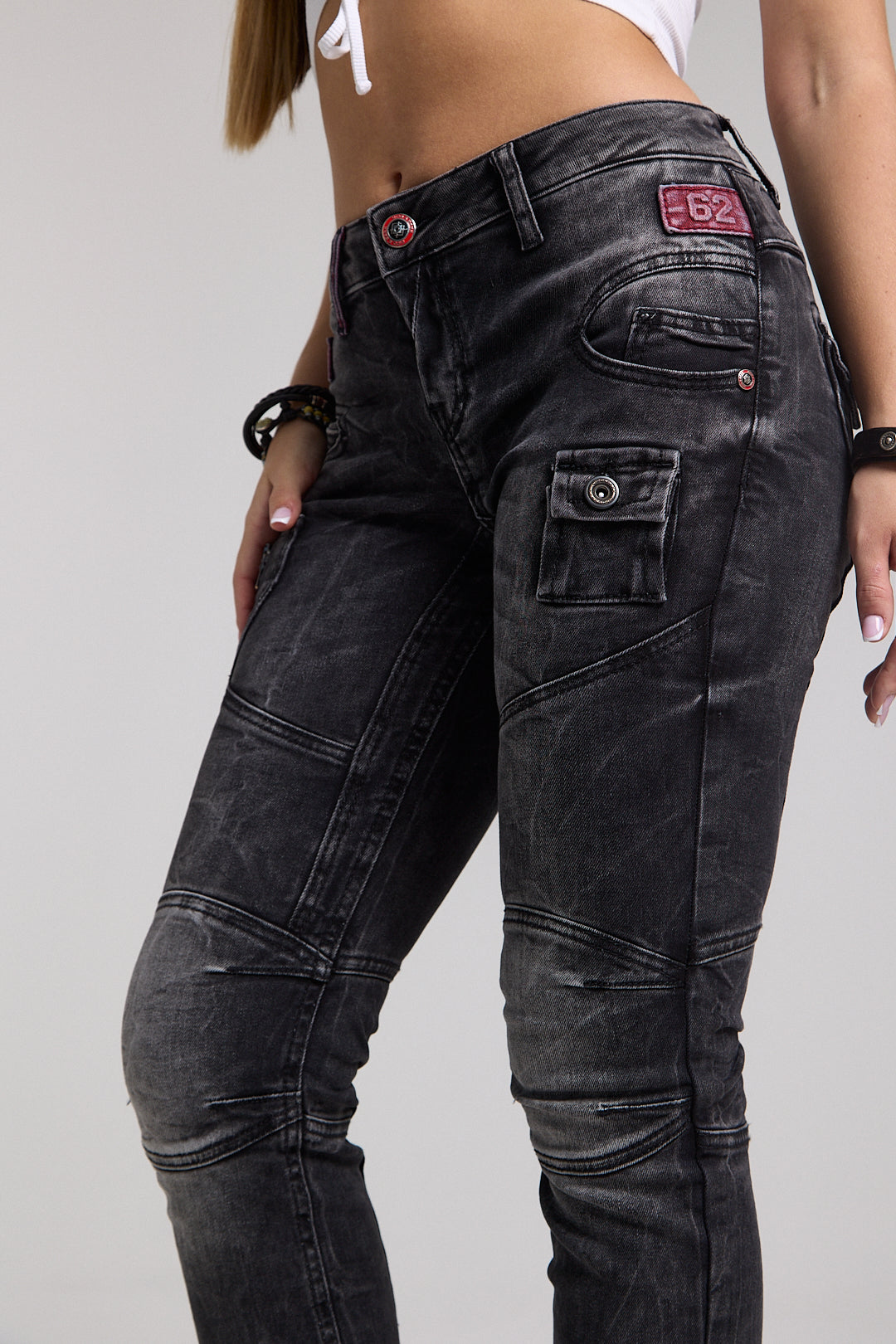 WD358 Donne jeans comodi con cuciture decorative alla moda