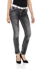 WD436 women Slim-Fit jeans with striking embroidery