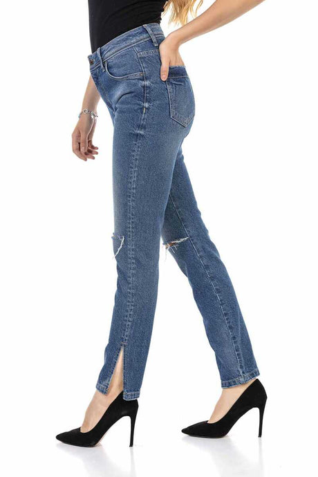 WD448 Jeans confortables femmes avec des éléments détruits cool