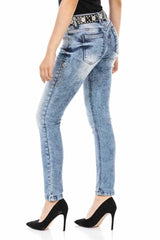 WD459 Mujeres Jeans de ajuste delgado en un aspecto moderno