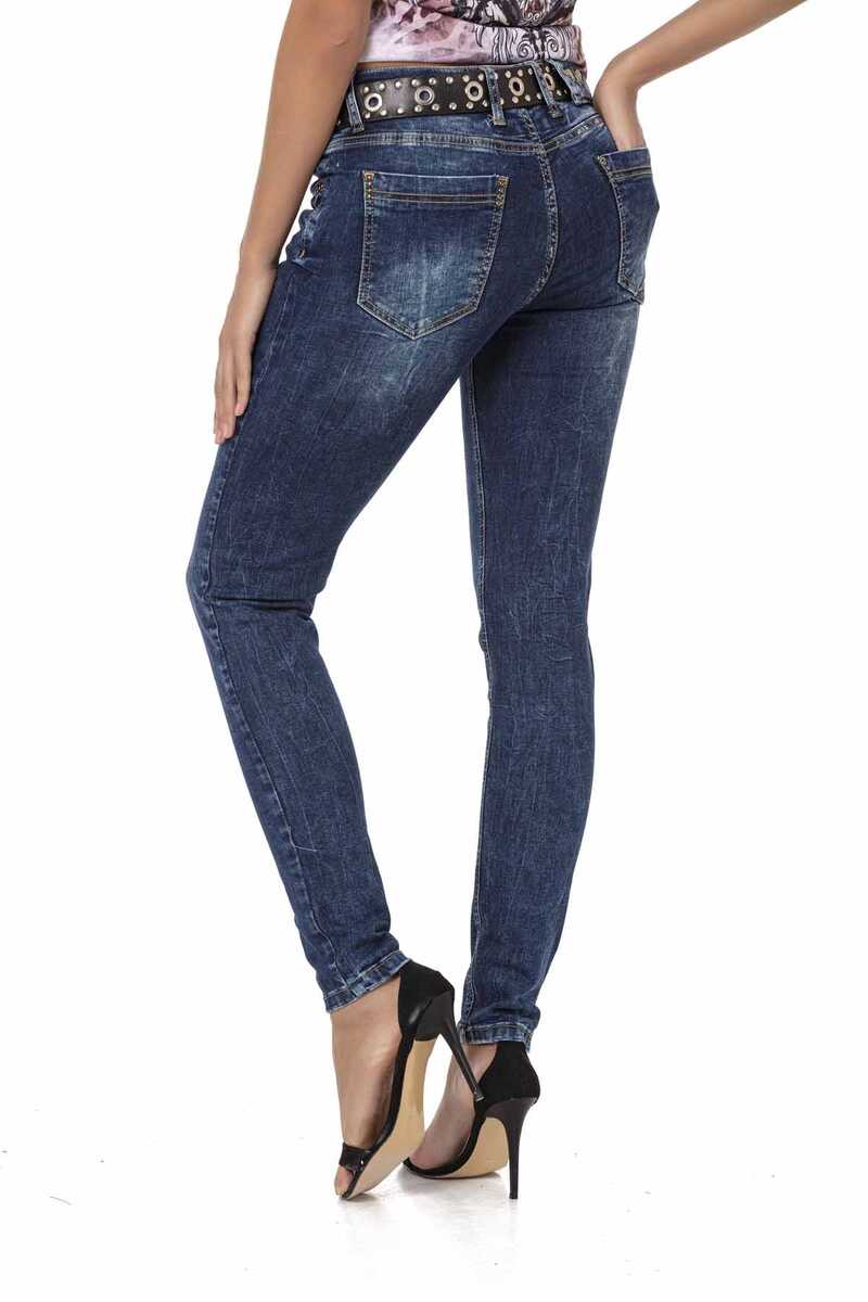 WD460 women Slim-Fit jeans with subtle wash and cool rivets