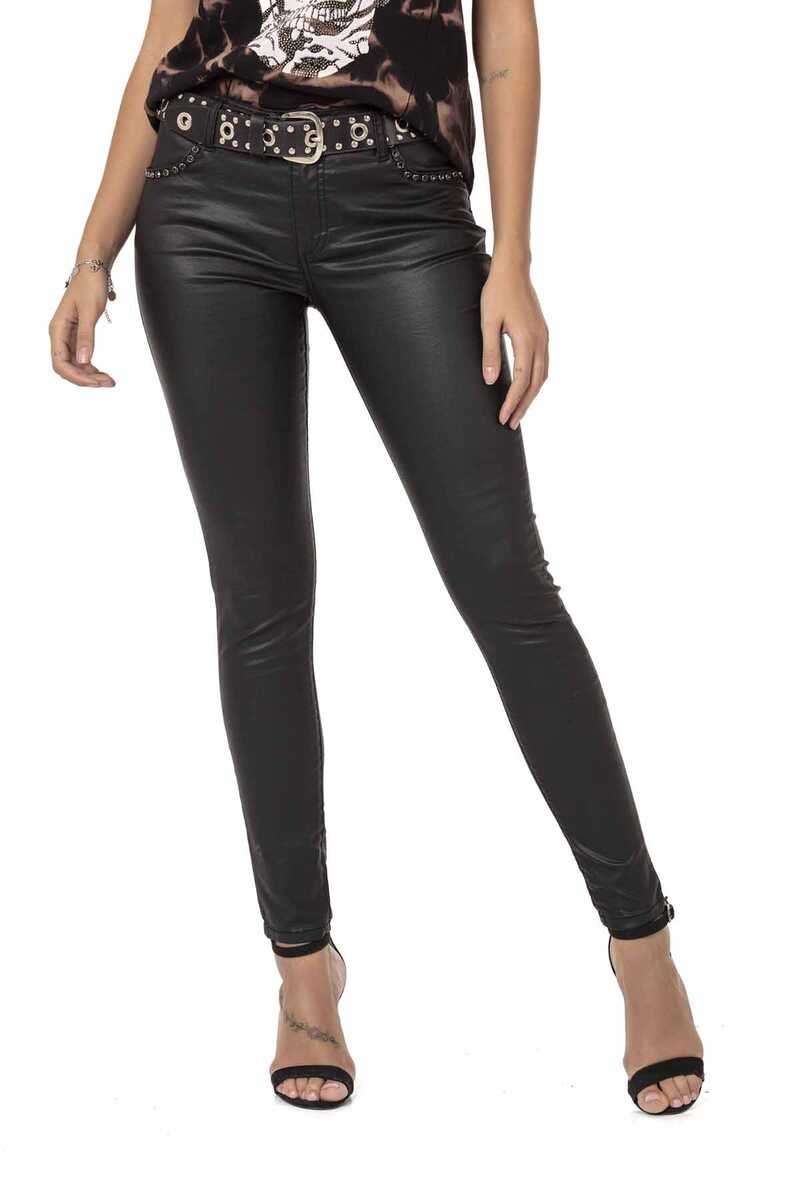 WD467 women Slim-Fit jeans with a glossy coating