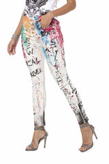 WD472 Women Slim-Fit Jeans en diseño brillante