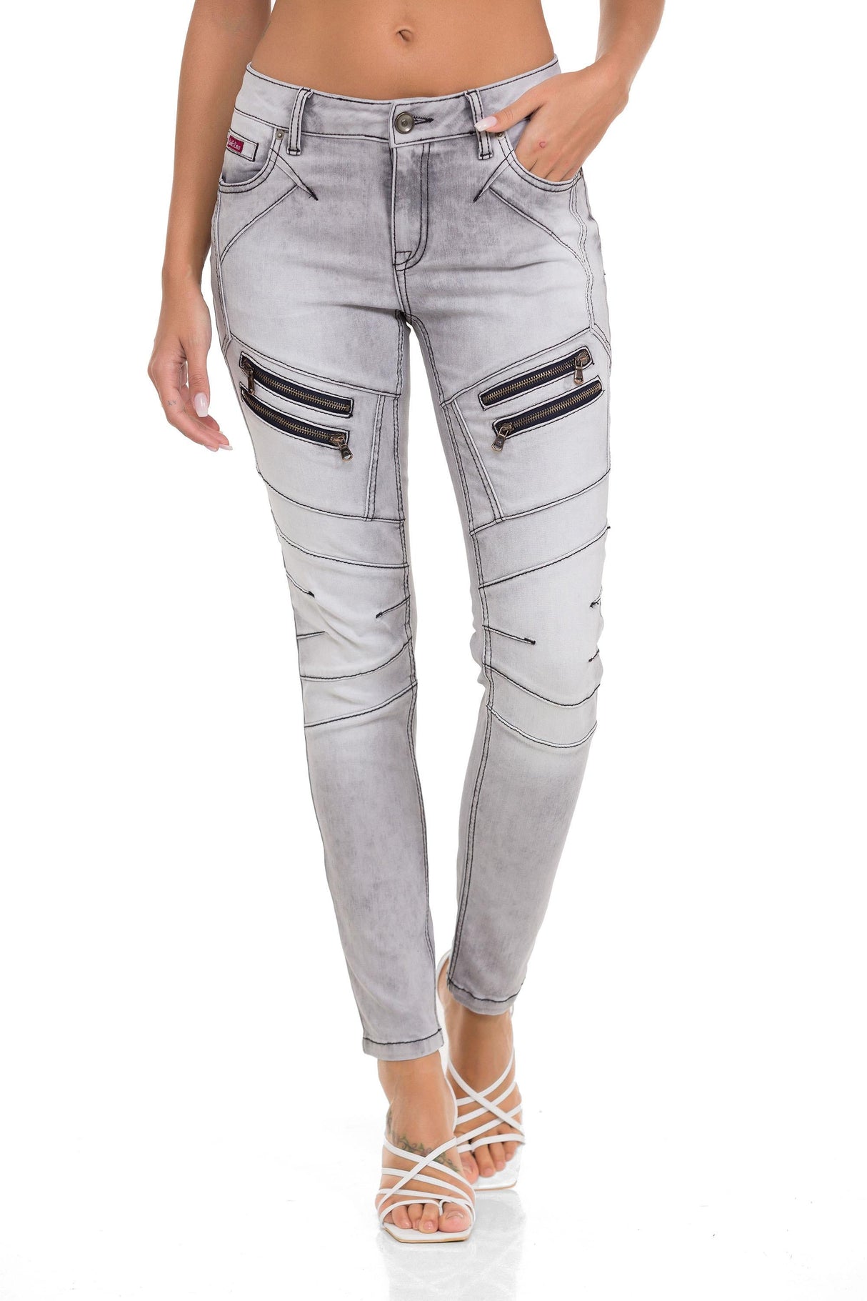 WD501 Slim-Fit Dames Jeans met Decoratief Stikselzipper en Merklogo