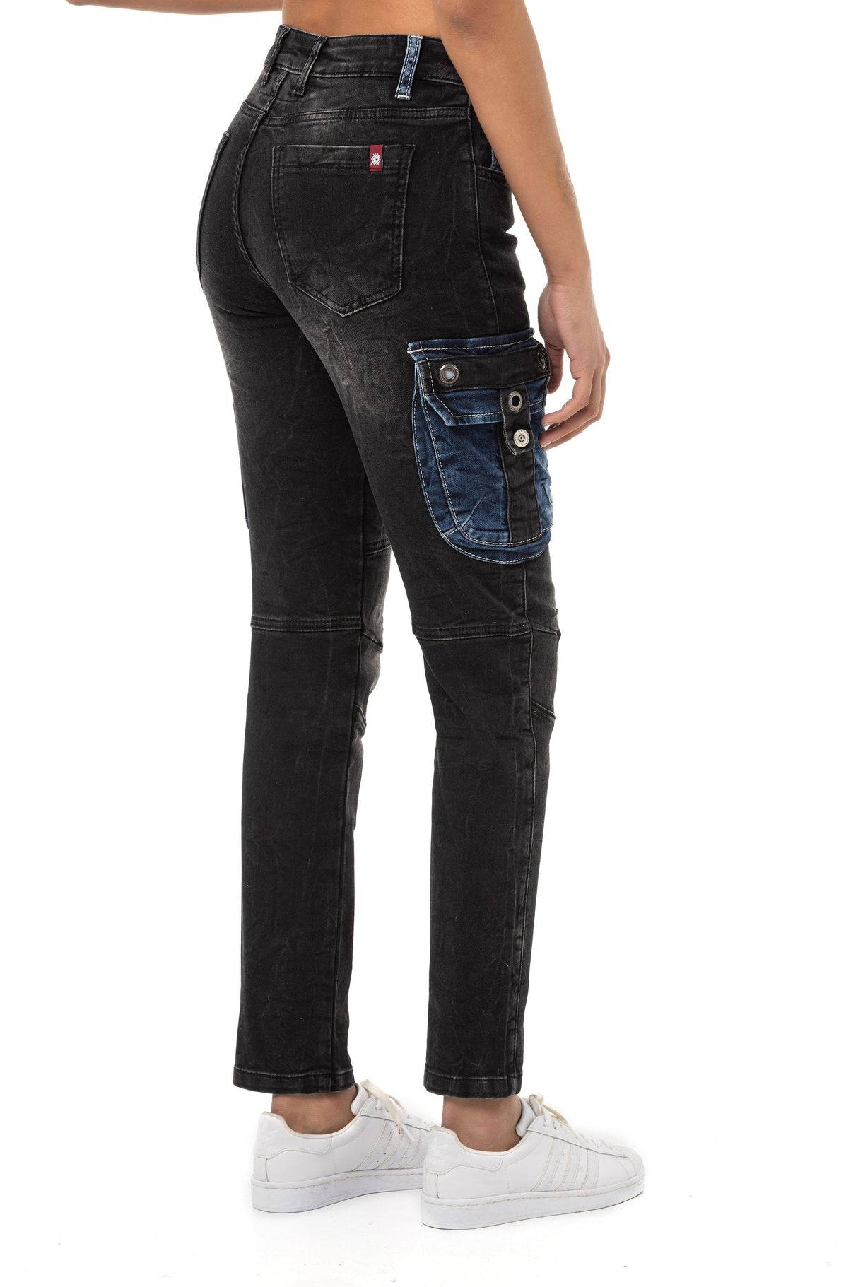 WD521 Women's Jeans with patch and Cargo-Pockets