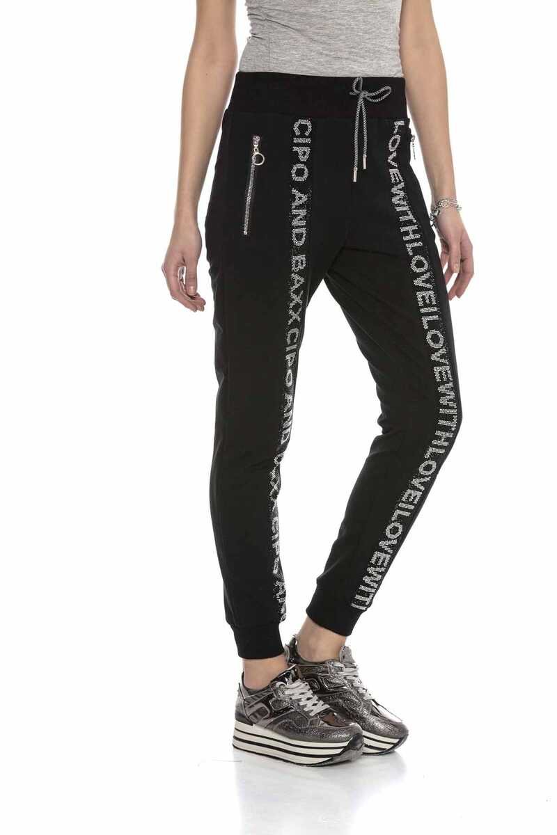 WLR132 Women's Jogging Suit