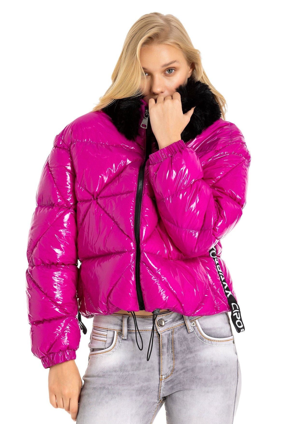 WM134 Women's winter jacket with synthetic fur collar