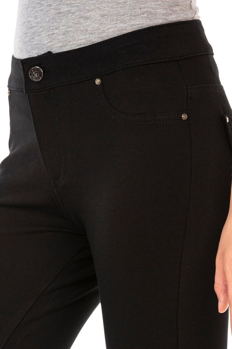 WR143 Women's trousers in a fashionable cut