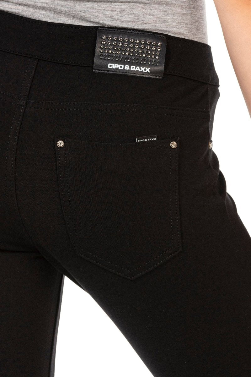 WR143 pantalones para mujeres en corte de moda