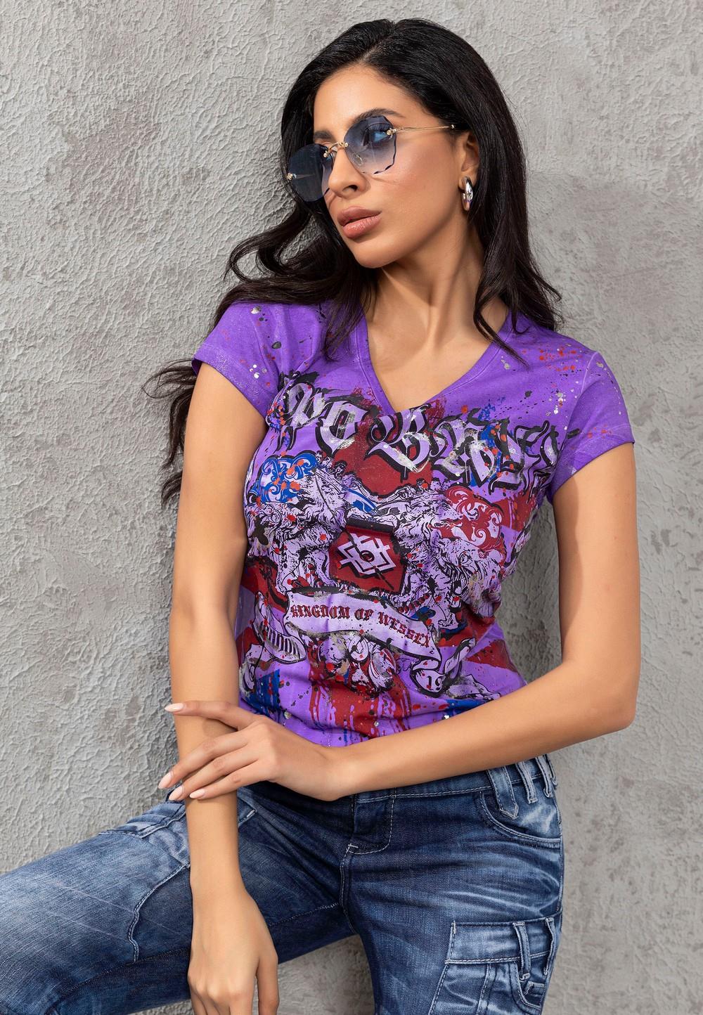 WT331 women T-shirt with a great front print